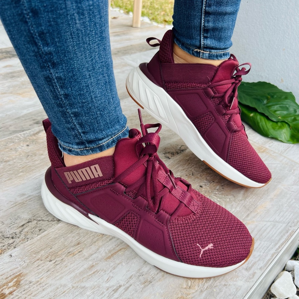🌺Puma Nice Soft Day 🌺New - size 8.5